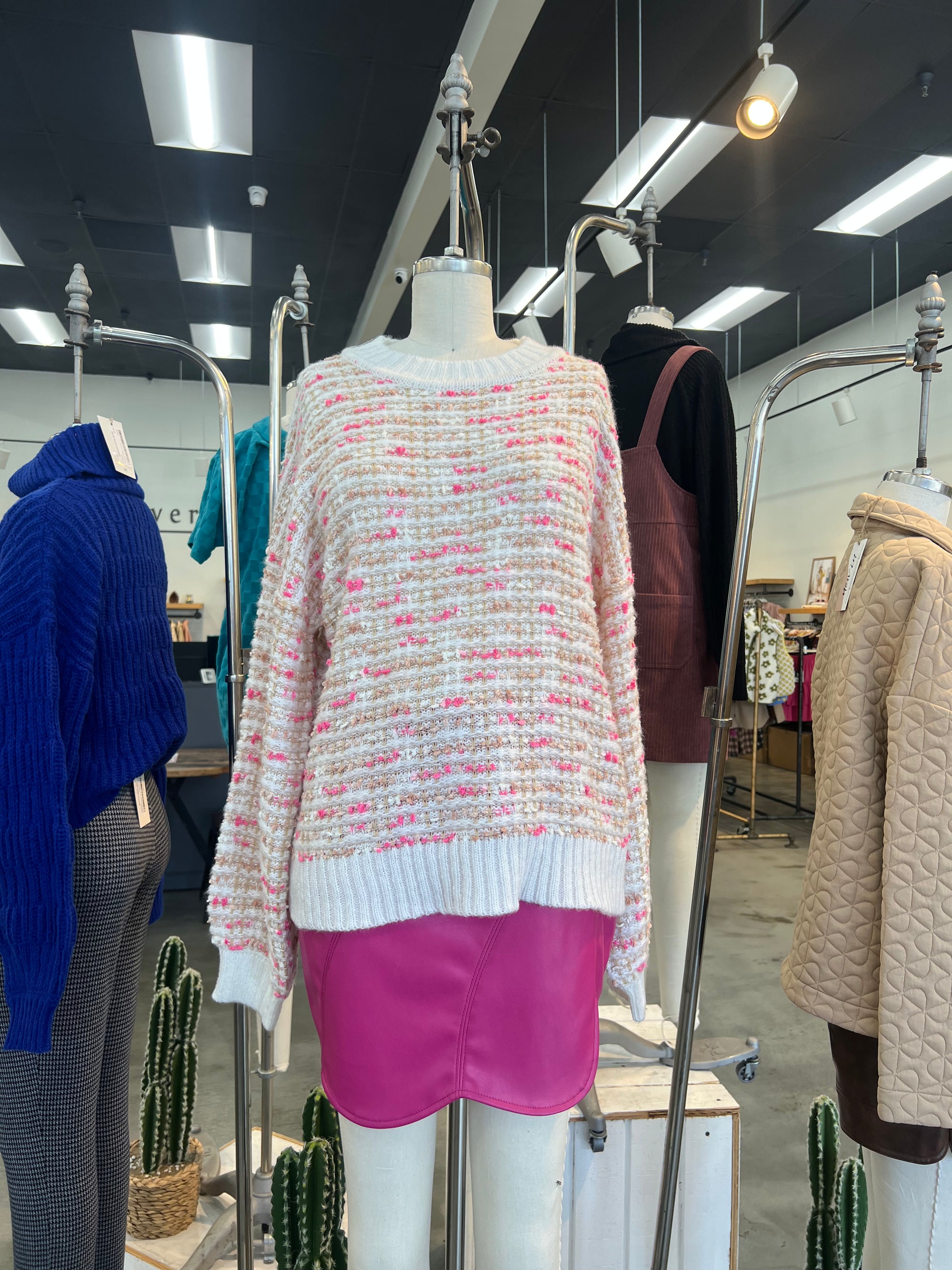 Roxy Crewneck Knit Sweater Oversized - Cream/Pink